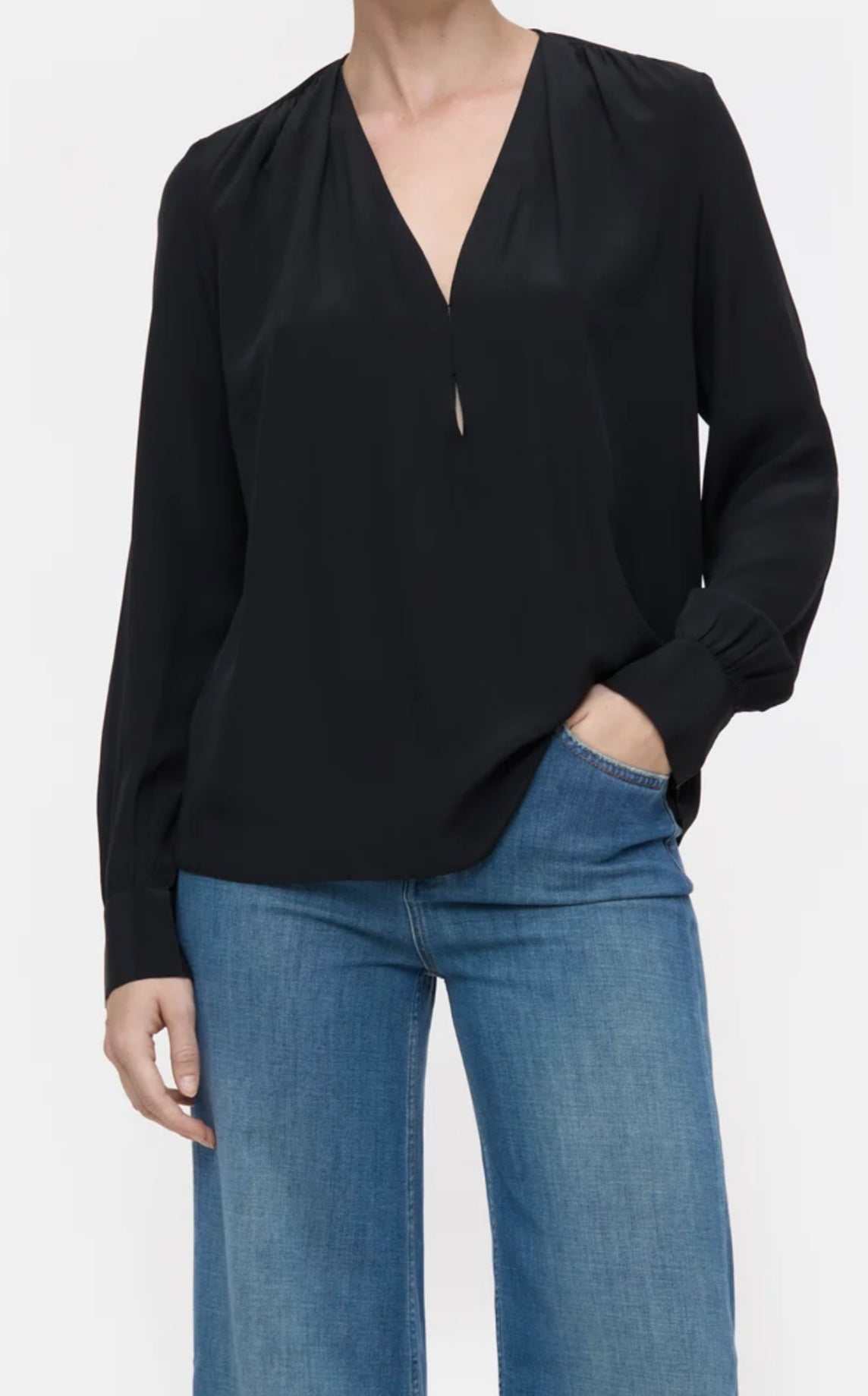 CLOSED Silk Blouse in Black