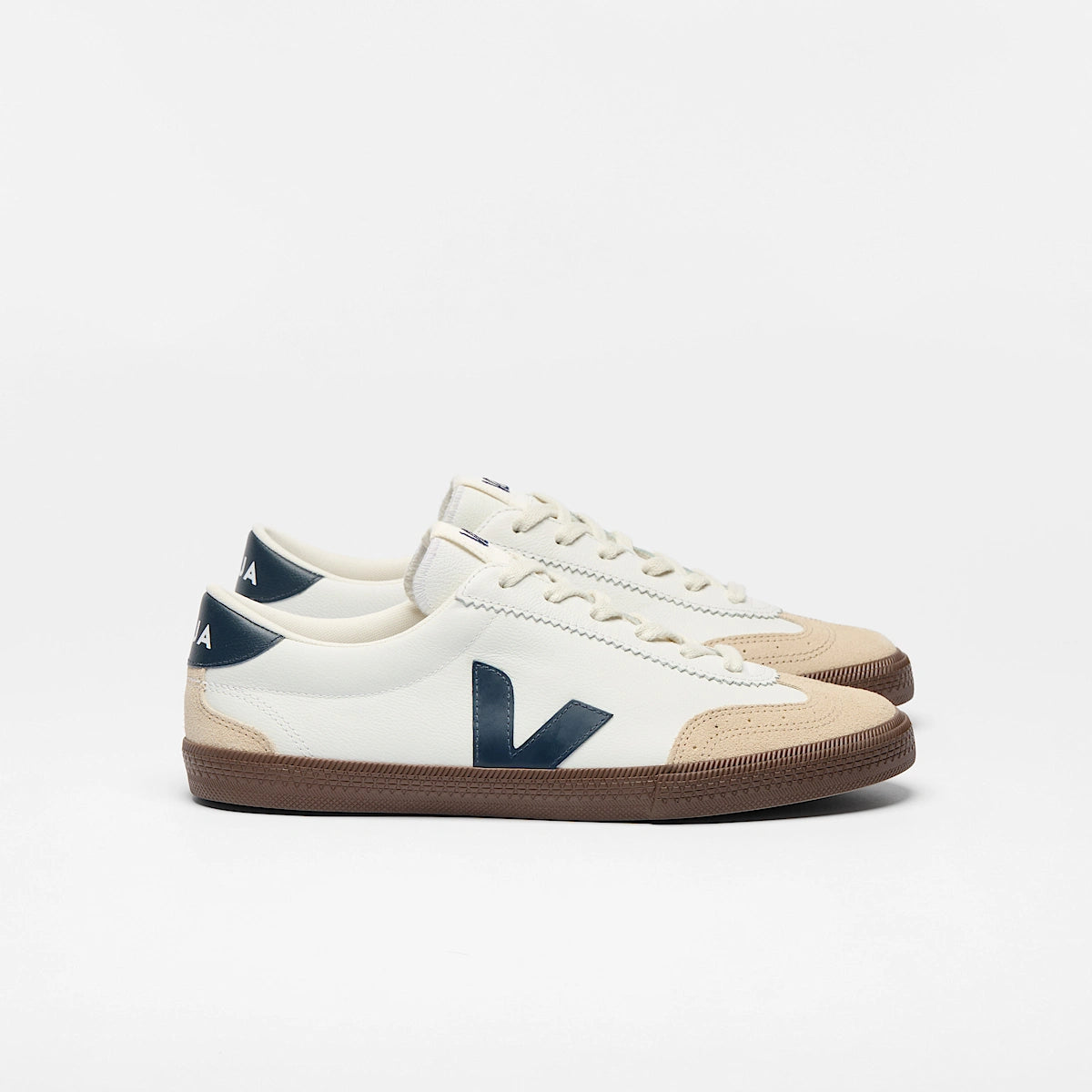 VEJA VOLLEY LEATHER WHITE NAUTICO BARK