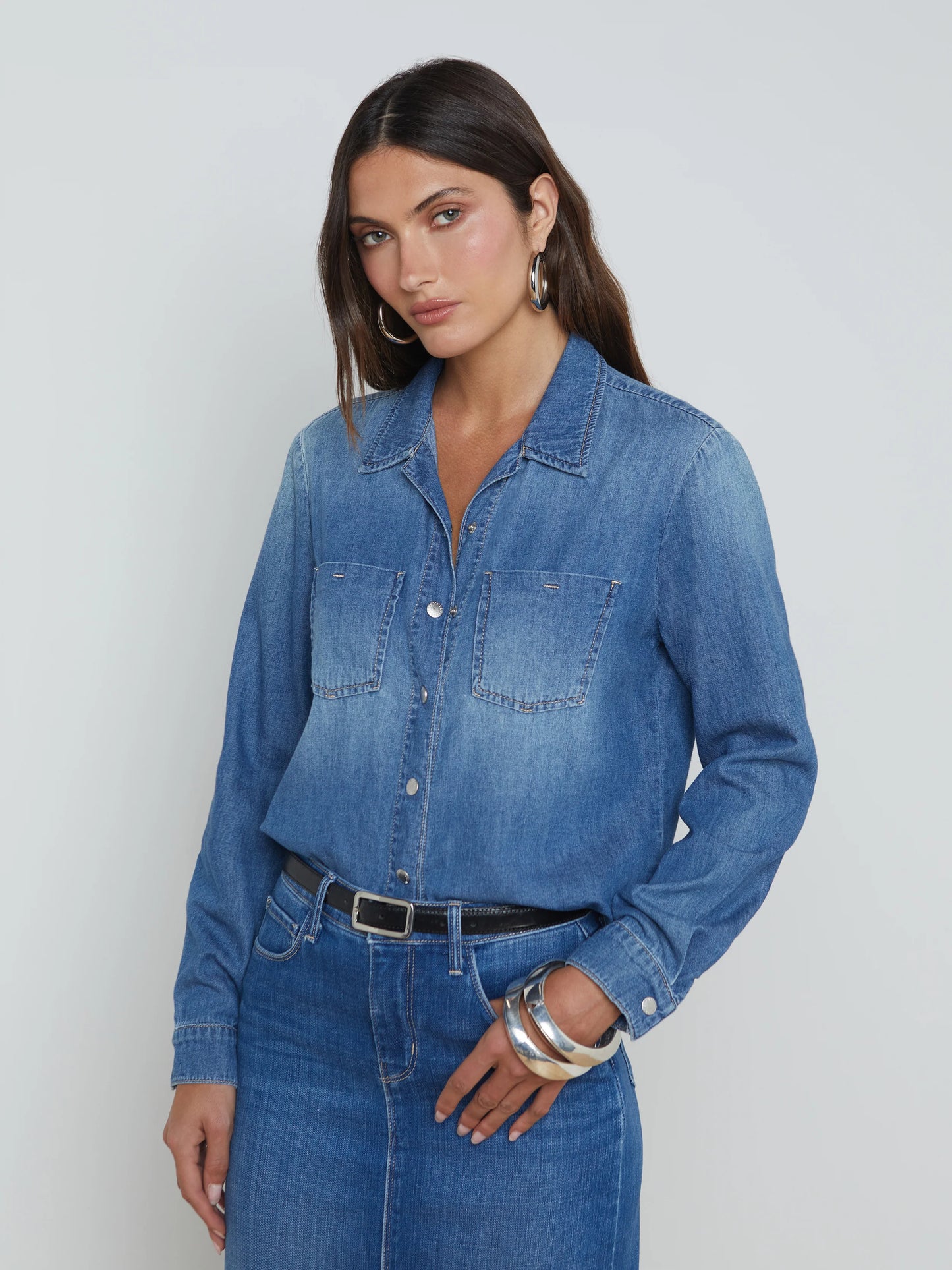 L’AGENCE ISLA Denim Shirt in Anvil