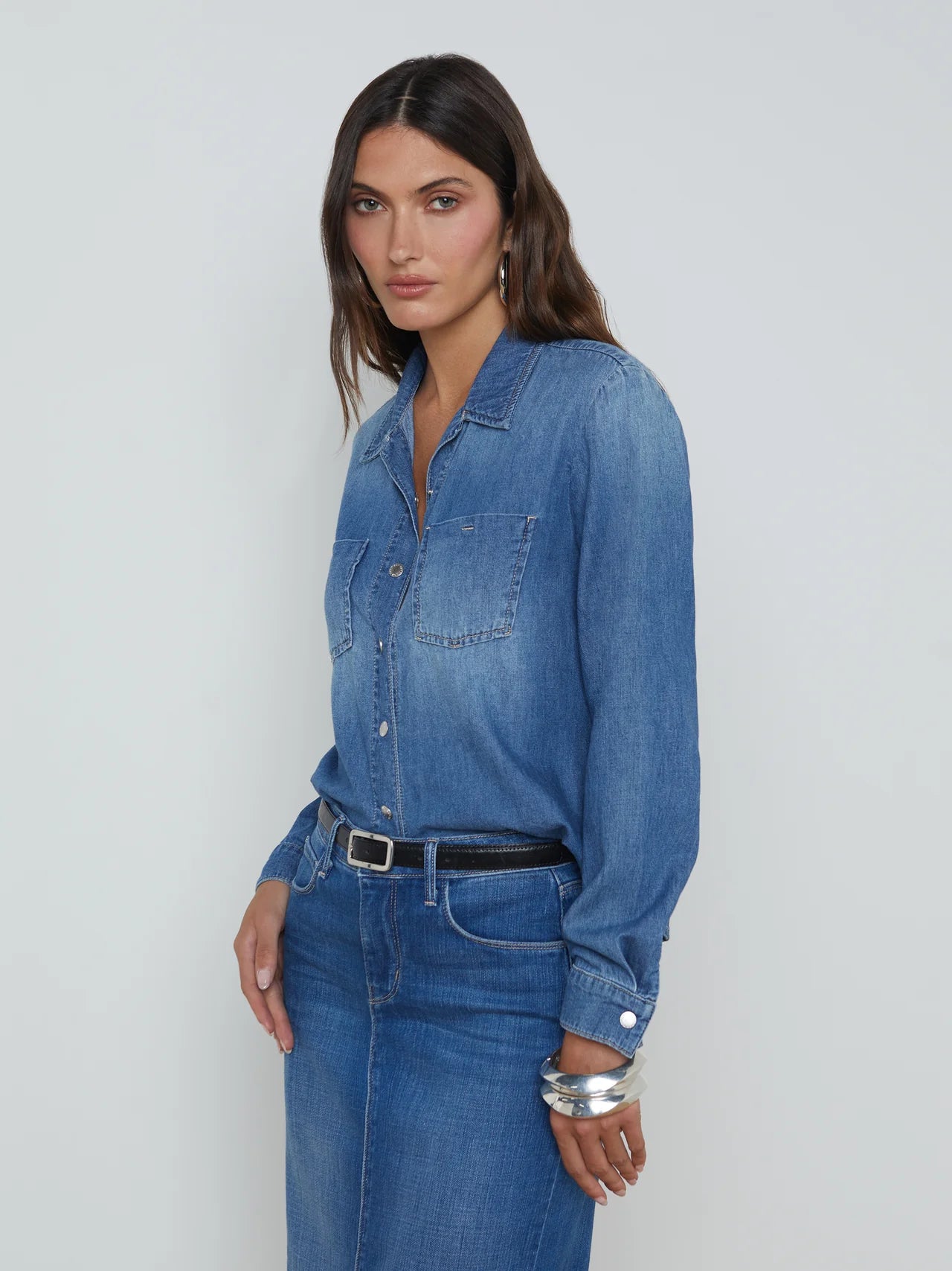 L’AGENCE ISLA Denim Shirt in Anvil